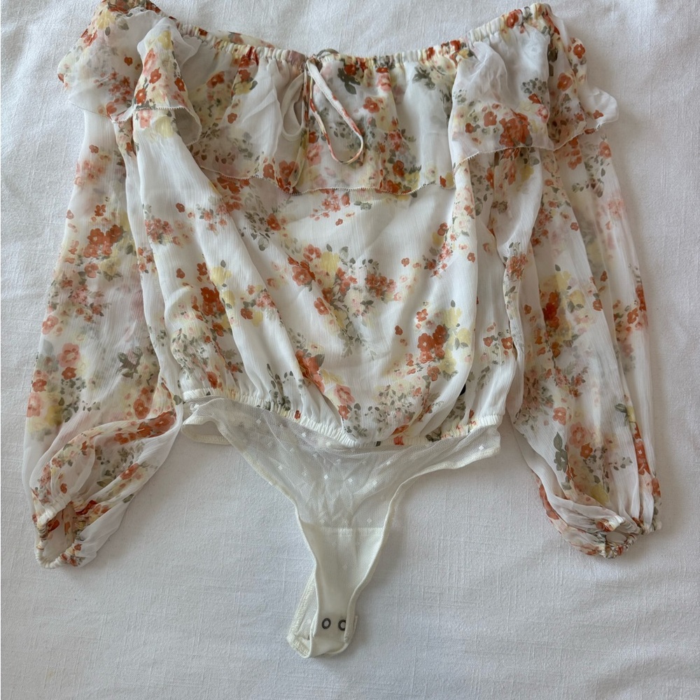 NWT Abercrombie & Fitch Floral Off-Shoulder Bodysuit